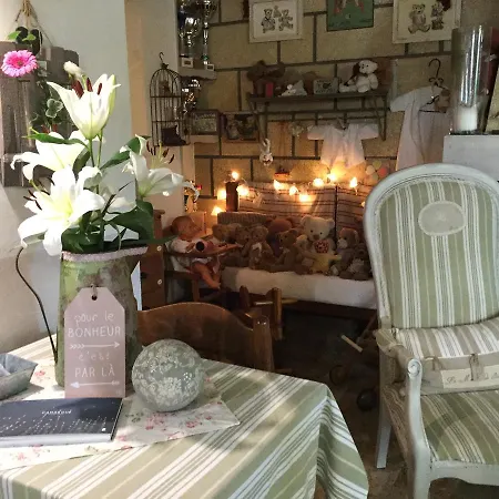 Le Mediterranee ホテル 2*